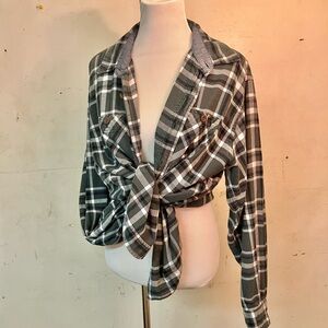 Green & grey button up plaid flannel.